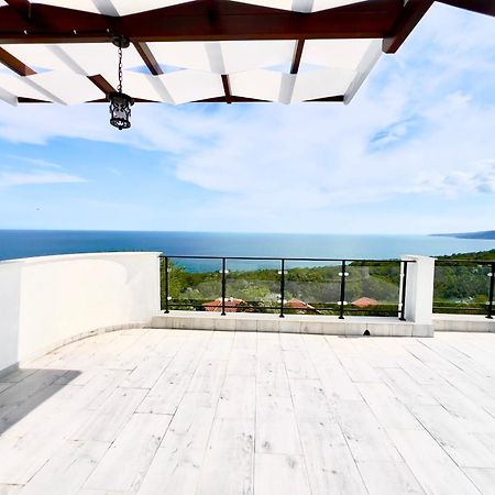 The White Pearl Boutique Villa Baltjik Exteriör bild